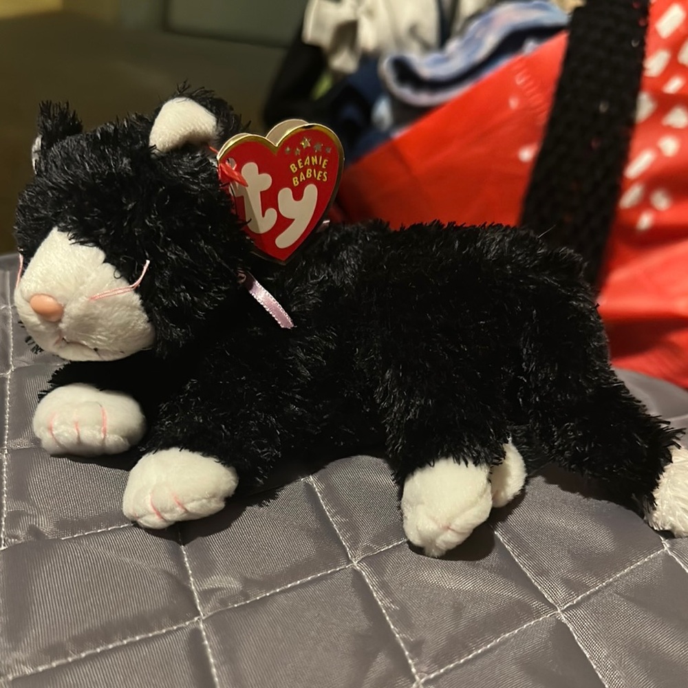 TY Beanie Babies Black and White Cat Plush